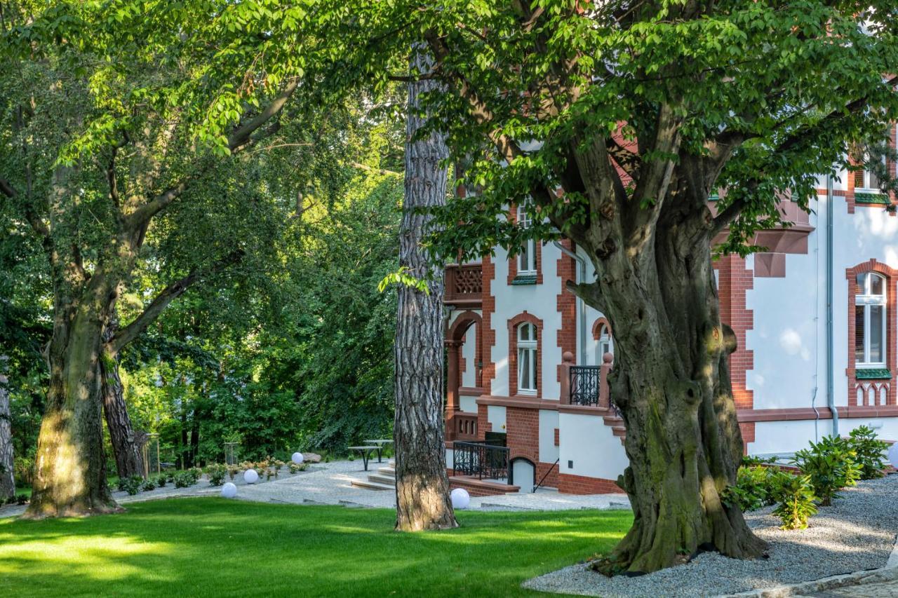 Hotel Villam Бєлява Екстер'єр фото