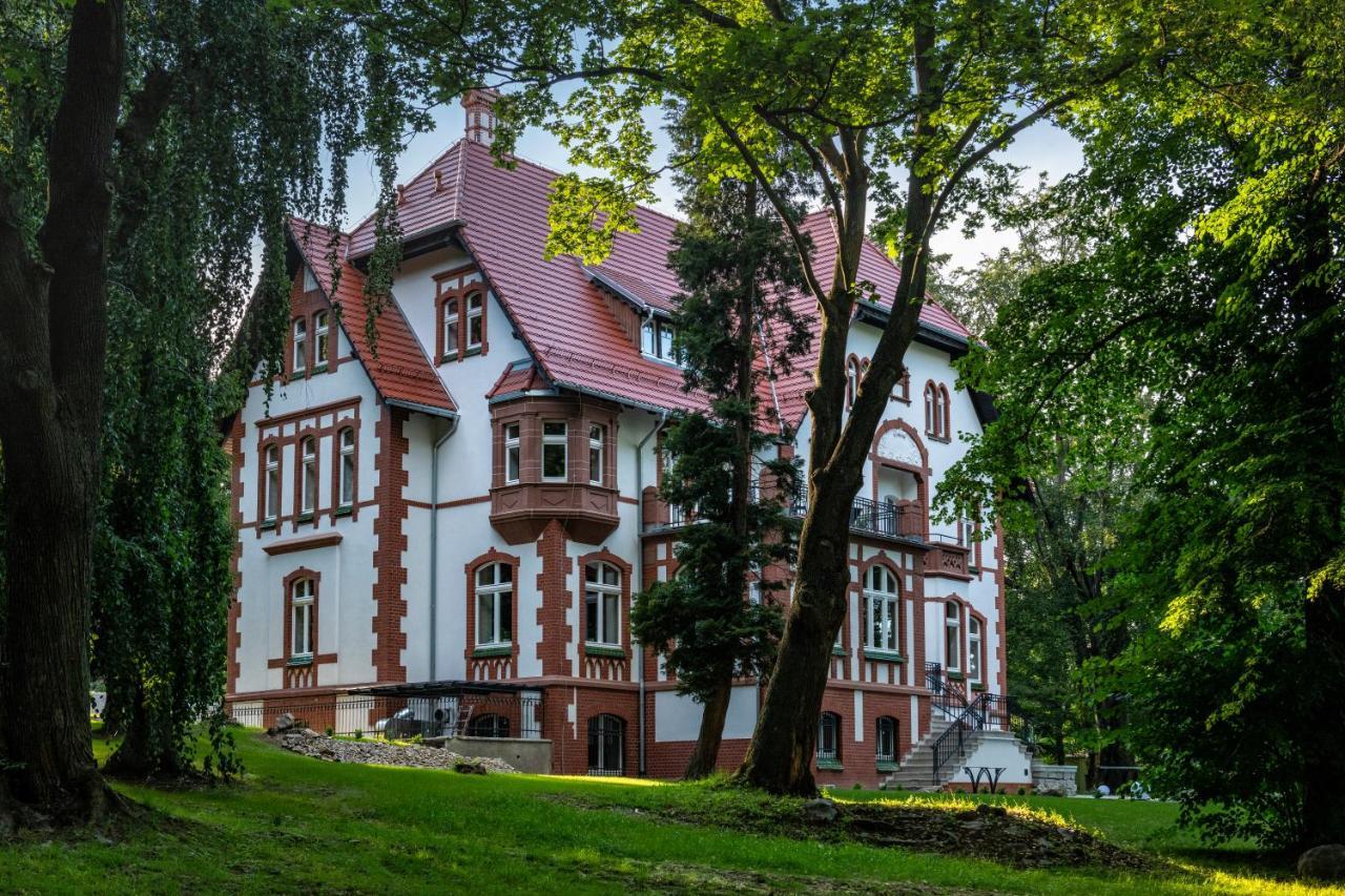 Hotel Villam Бєлява Екстер'єр фото