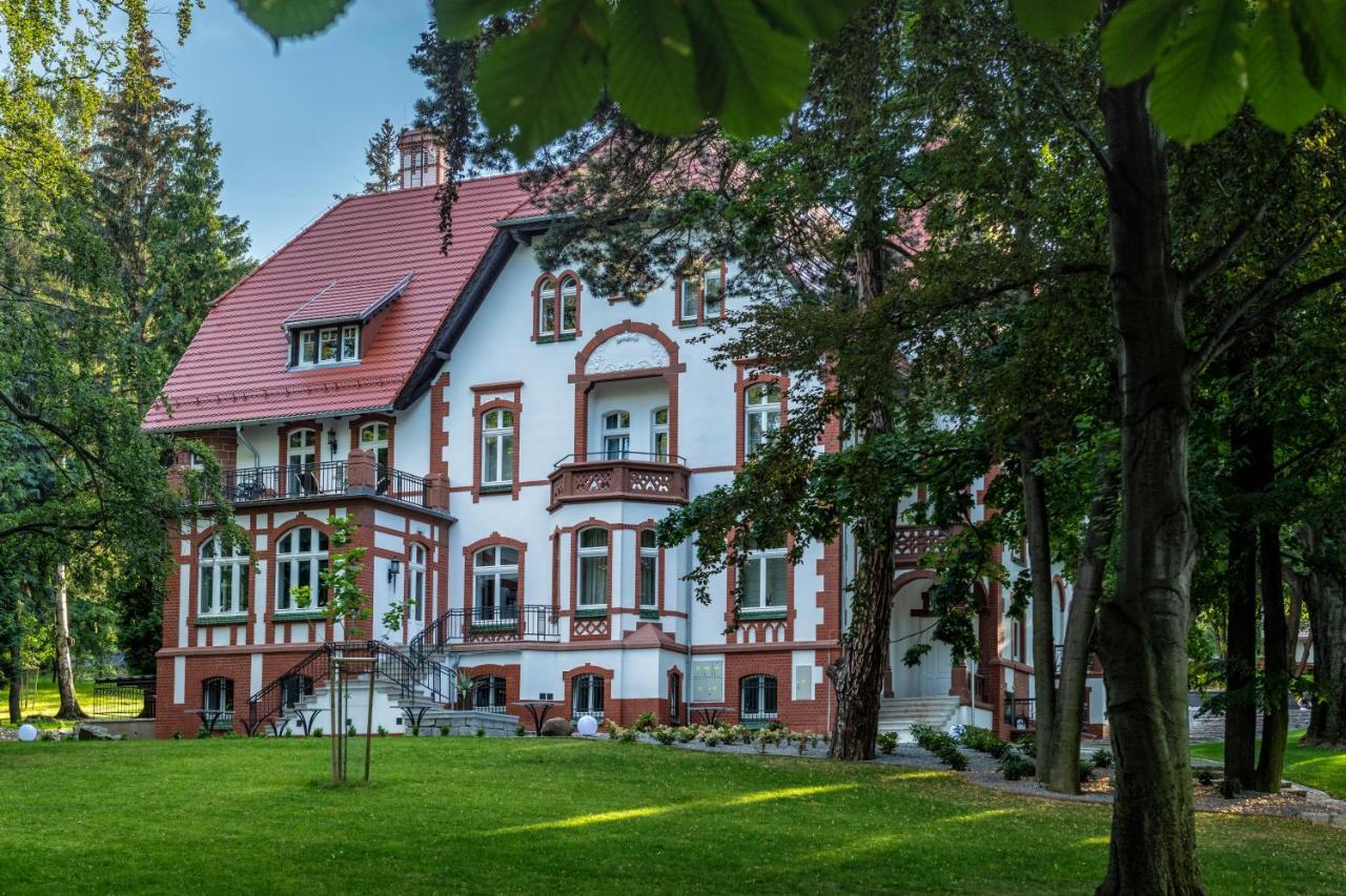 Hotel Villam Бєлява Екстер'єр фото