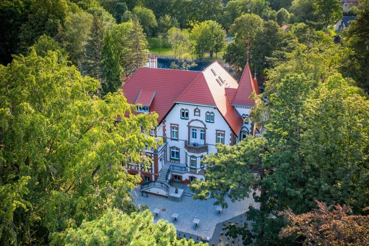 Hotel Villam Бєлява Екстер'єр фото