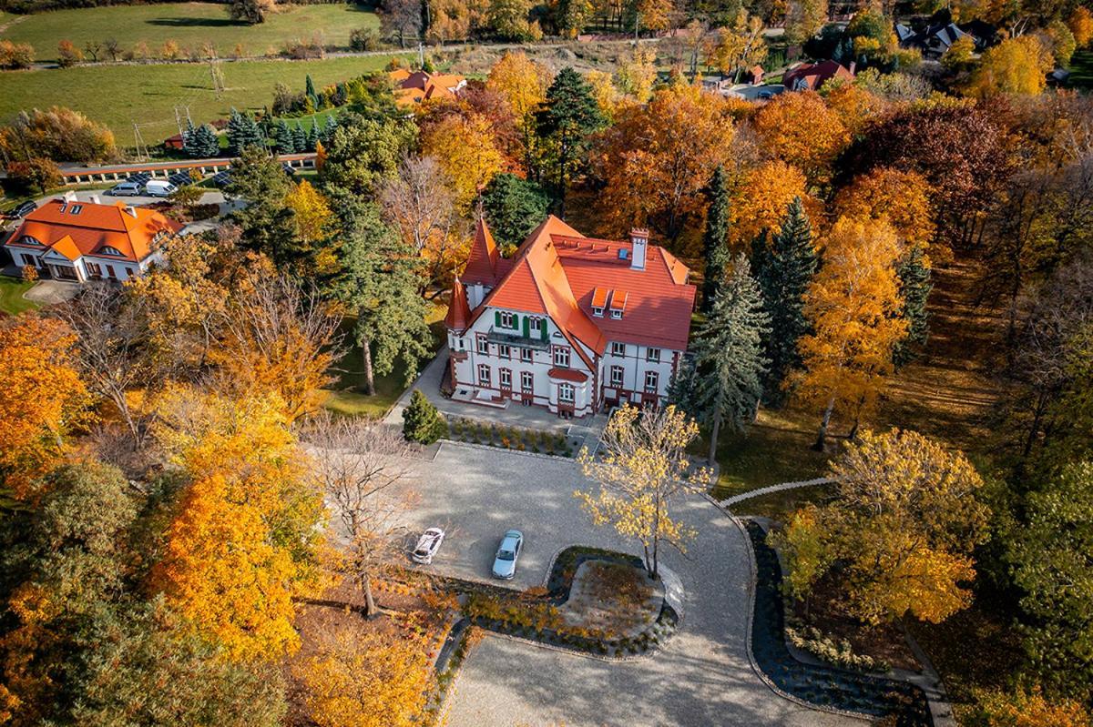 Hotel Villam Бєлява Екстер'єр фото
